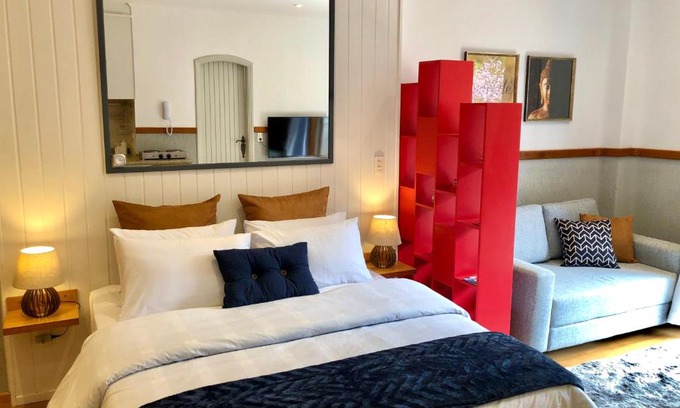 Jardim Andira Apartment | Discover Nature at Um Loft Feliz with Ideal Location