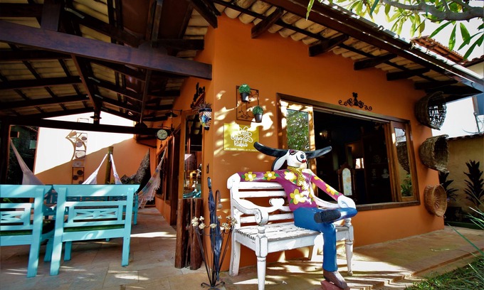 Pirenopolis House | Discover a Tranquil Retreat Steps from Vibrant Leisure
