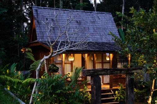 Taro Hotel | Uma Cabins