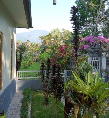 Penebel Apartment | Welcome to Umah Kampung Bendul: Family-Friendly Retreat
