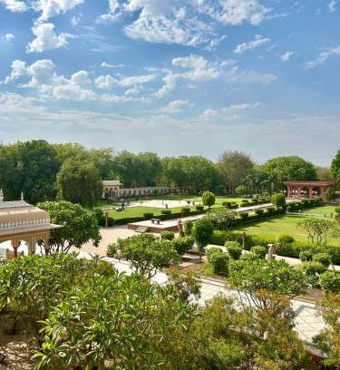 Bhandarej Hotel | Discover Umaid Palace: Resort Near Jaipur with Pool & Spa