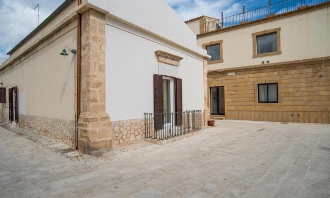 Marzamemi Apartment | Elegant Stay at Un Affaccio Sul Borgo - 4-Star Excellence