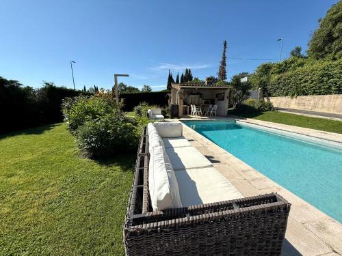 Vence Apartment | Cozy 2-Room Apartment with Pool and Parking Near Beach