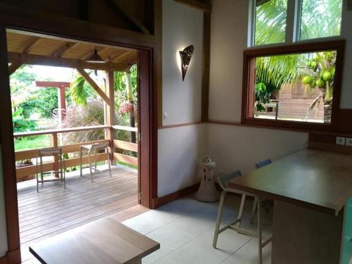 Saint-Charles House | Cozy Oceanfront Retreat: Guest Rated 9.2/10