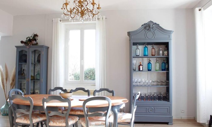 Chalonnes-sur-Loire House | Explore a Vineyard Retreat with Pool and Ocean Views
