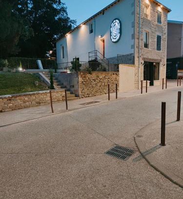 Villie-Morgon Hotel | Un grain d'folie
