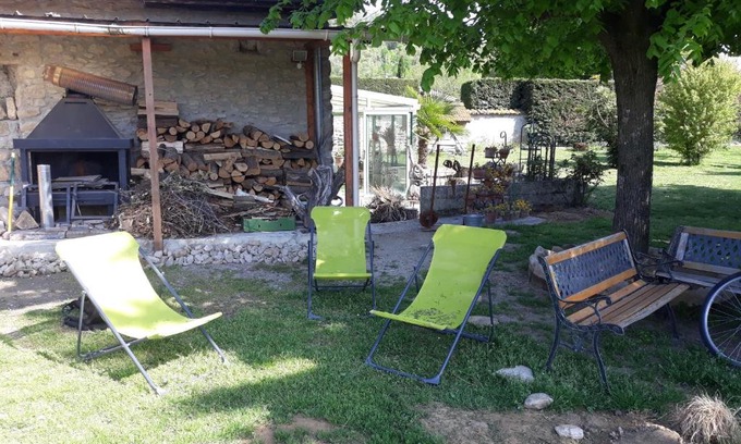 Claveyson House | Relax at Un jardin sur la colline - Pet & Child Friendly Stay