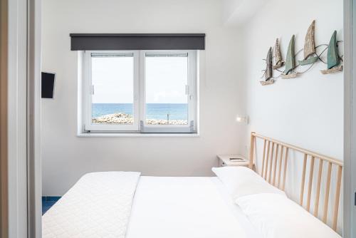 Santa Maria di Castellabate House | Beachfront Bliss at Un Posto al Mare - Guest Rated 10/10