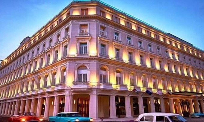 Old Havana Apartment | Ideal Retreat: Guest Rated 9.6 with Spa and Family Amenities