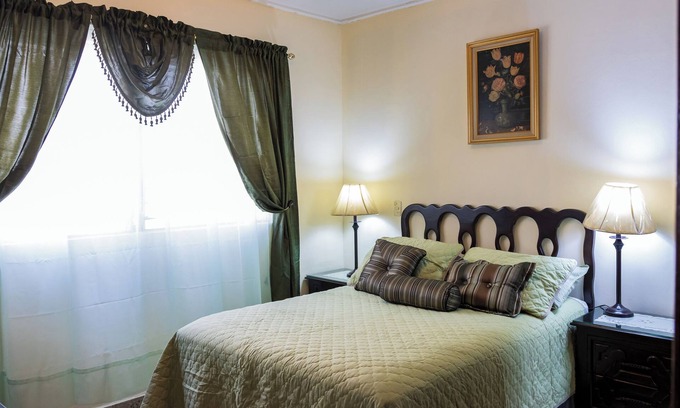 Tegucigalpa House | Una casa cómoda en un lugar seguro y con las amenidades necesarias!