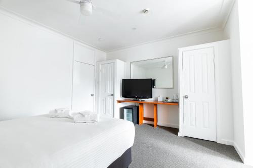 Unanderra Hotel | Discover Unanderra Hotel: Dine and Relax in Style