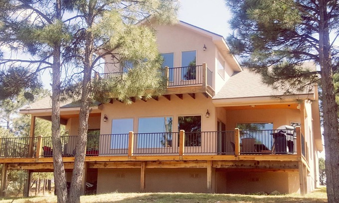 Alto House | Unbeatable Views & Location: Ski, Golf, and Family Fun