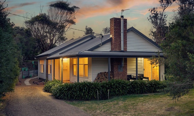 Venus Bay House | Experience Under the Milky Way with Ocean Views & Spa