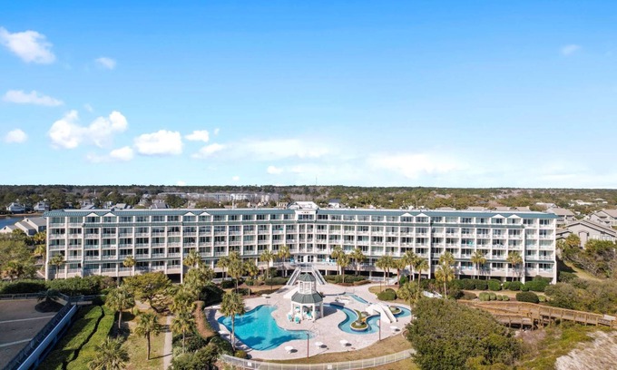 North Litchfield Beach Apartment | Unforgettable Moments With An Ocean Backdrop | Oceanview Suite