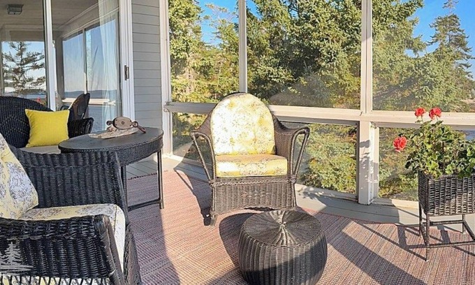 Newagen House | Comfortable LEDGEMERE ON SOUTHPORT ISLAND: 3 Bed Retreat