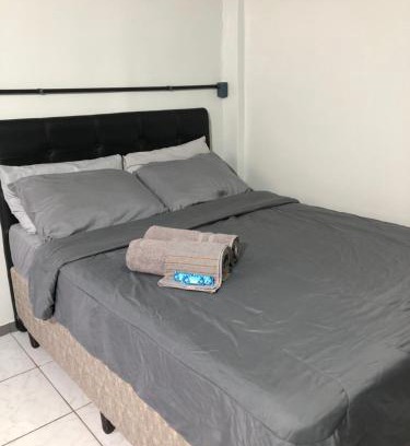 Vila Yolanda Apartment | Family-Friendly Retreat in the Heart of Foz - 9.4 Rated!