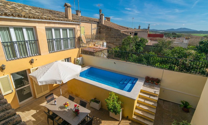 Ariany Villa | UNIO 36 - Centrally Located Retreat with Private Pool & Spa
