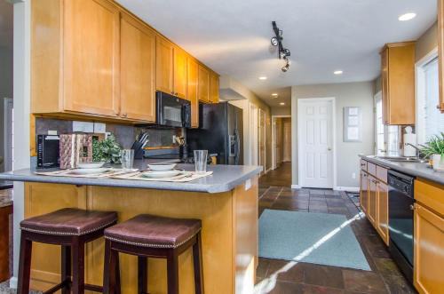 Midvale House | Relax at Union Duplex Cove: Hot Tub & Pet-Friendly Retreat