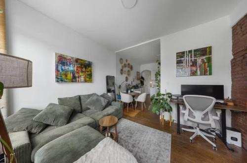 Ukrainian Village Apartment | Top-Rated 1 Bedroom Apartment in East Village Union Square