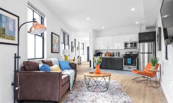 Central Business District Hotel | Discover a Unique 1BR Retreat Near NJPAC and NYC