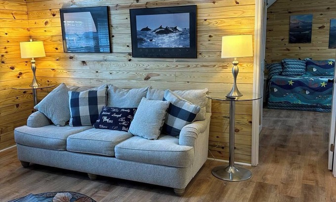 Colington Apartment | Unique 2-bedroom upstairs unit, just 13 miles to Outer Banks. Close to shopping!