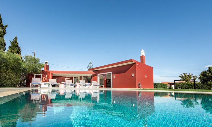 Pata de Cima Villa | Beautiful Villa Albufeira: 6-Bedroom with Private Pool