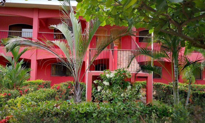 Parrita Apartment | Escape to a Unique Aparthotel Surrounded by Nature