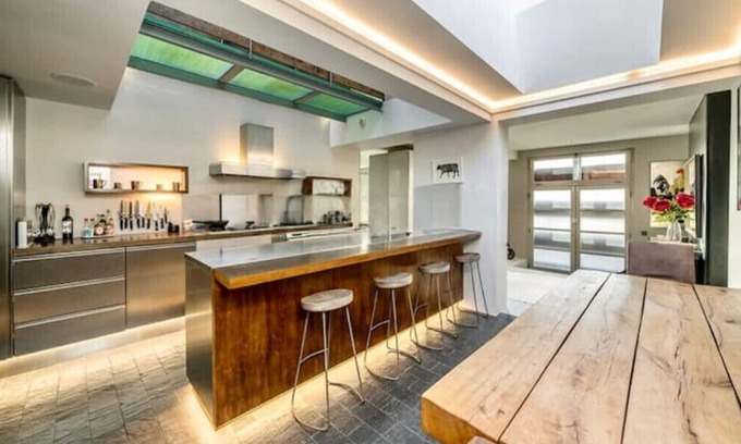 Notting Dale House | Architectural Gem in Notting Hill - Family-Friendly Stay