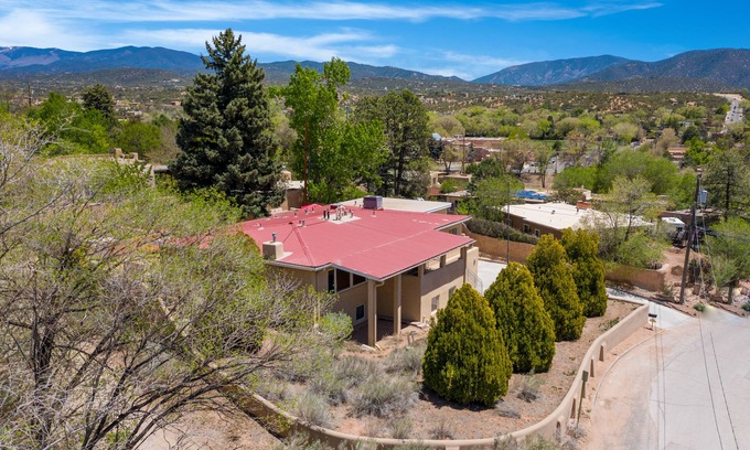 Downtown Santa Fe House | Serene Escape: Breathtaking Views and Private Garden Oasis