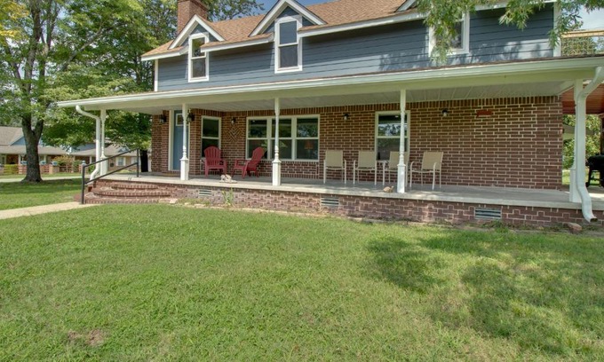 Cotter House | Unforgettable Cotter Getaway with Outdoor Dining Experience!