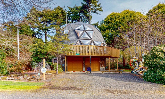 Otter Rock House | Unique Geodesic Dome Home with Ocean Views & Pet Friendly