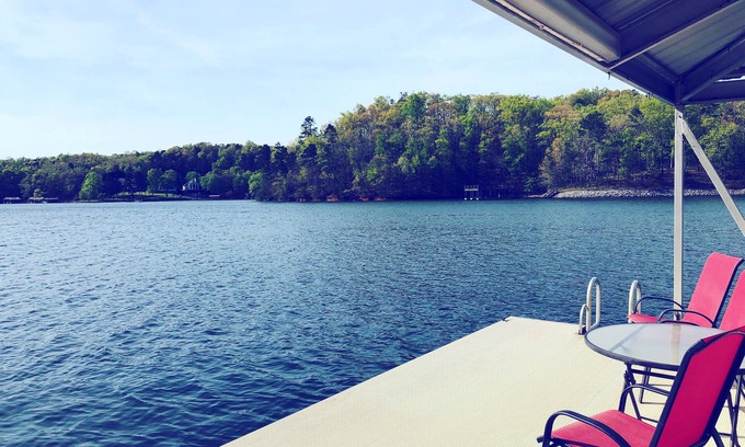 Gainesville Cottage | Cozy Lake Lanier Cottage with Scenic Views & Top Ratings
