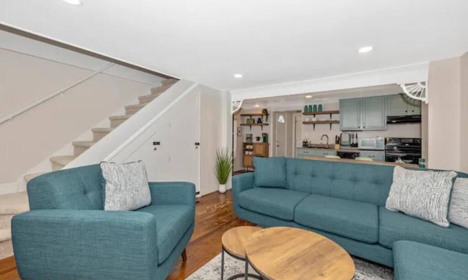 Frederick House | Exceptional Boutique Retreat in Downtown Frederick