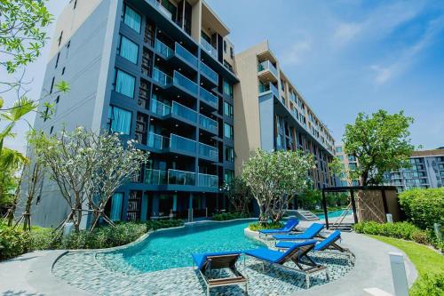 Cherngtalay Apartment | Top-Rated Stay: The Aristo by Holy Cow with Pool & Hot Tub