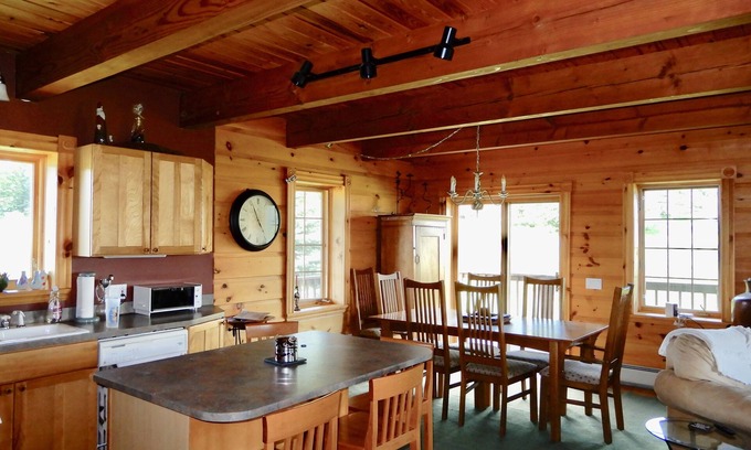 Ellicottville Ski Chalet | Cozy Log Style Ski Chalet - Pet Friendly & Steps to Town