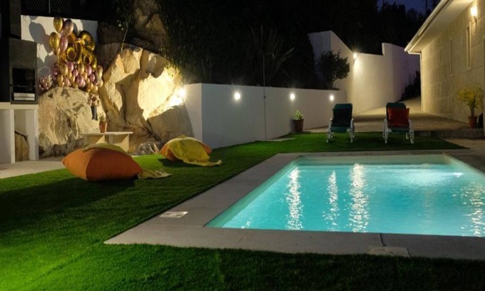 Portela House | Distinctive House with Pool & Breakfast in Braga
