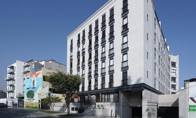 Barranco Apartment | Discover Unique Studios with Private Jacuzzis by GLOBALSTAY