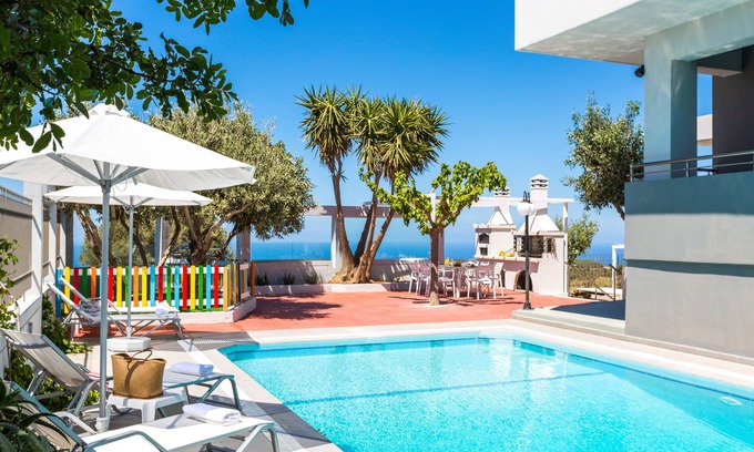 Atsipópoulon Villa | Exclusive Oceanfront Retreat with En-suite and Private Pool