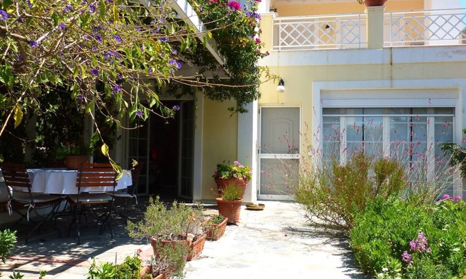 Xylokastron House | Cozy Seaside Retreat with Garden & Family-Friendly Amenities