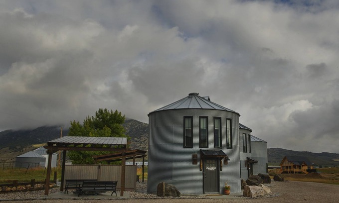 Lava Hot Springs Cabin | Unforgettable Stay in a Modern Grain Bin Home Near Hot Pools
