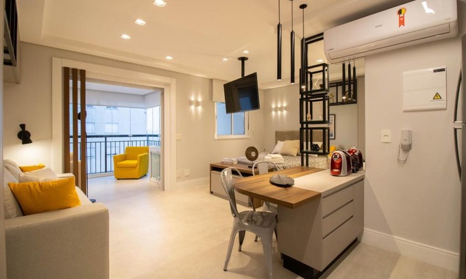 Picanco Apartment | Cozy Oceanfront Studio - GRU 1803, Guest Rated: 9.9/10