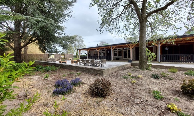 Rijs Villa | Unique Vacation Home with Gym Near Forest and Lake
