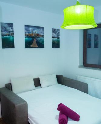 Bucharest City-Centre Apartment | Unirii Central Apartments: Relaxing Balconies & Breakfast