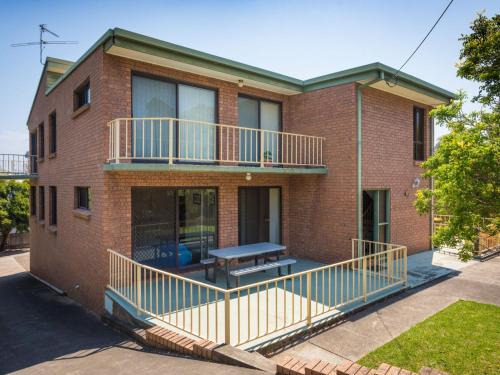 Narooma Apartment | Charming Unit 1 at Harrington Road: Family-Friendly Stay
