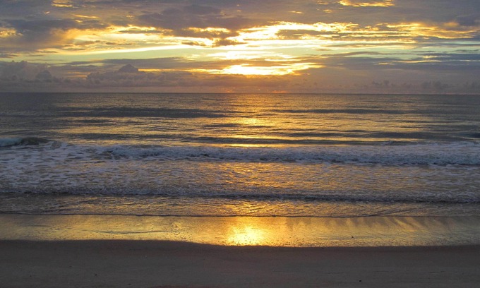 Ocean Grove Terrace Condo | Oceanside Retreat: 2Bd Condo with Beach Deck & Ocean View