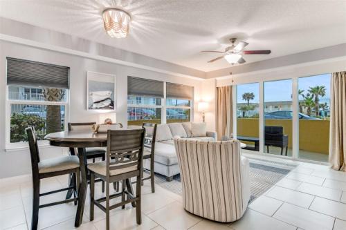 Ocean View Halifax Estates Apartment | Unit 107 Aruba - Family-Friendly Retreat with Ocean Views
