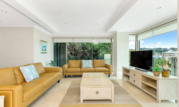 Terrigal House | Unit 14: Serene 3-Bedroom Garden View Retreat
