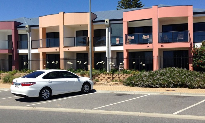 Moana House | Experience Unit 15 at Moana Beachfront Apartments