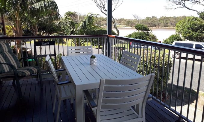 Lake Cathie Apartment | Ocean View Unit 2 - Seascape Apartments with Pool Access