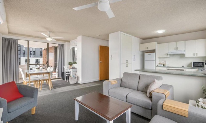 Mid North Coast Waterfront House | Family-Friendly Retreat at Unit 24 Fountain Court